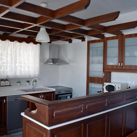Antorina Beachfront Villas With Private Pools Kamari  Buitenkant foto