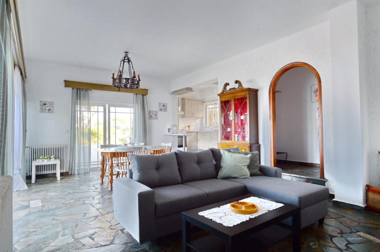Antorina Beachfront Villas With Private Pools Kamari  Buitenkant foto