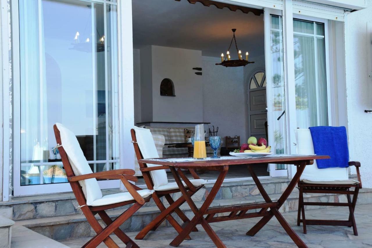 Antorina Beachfront Villas With Private Pools Kamari  Buitenkant foto