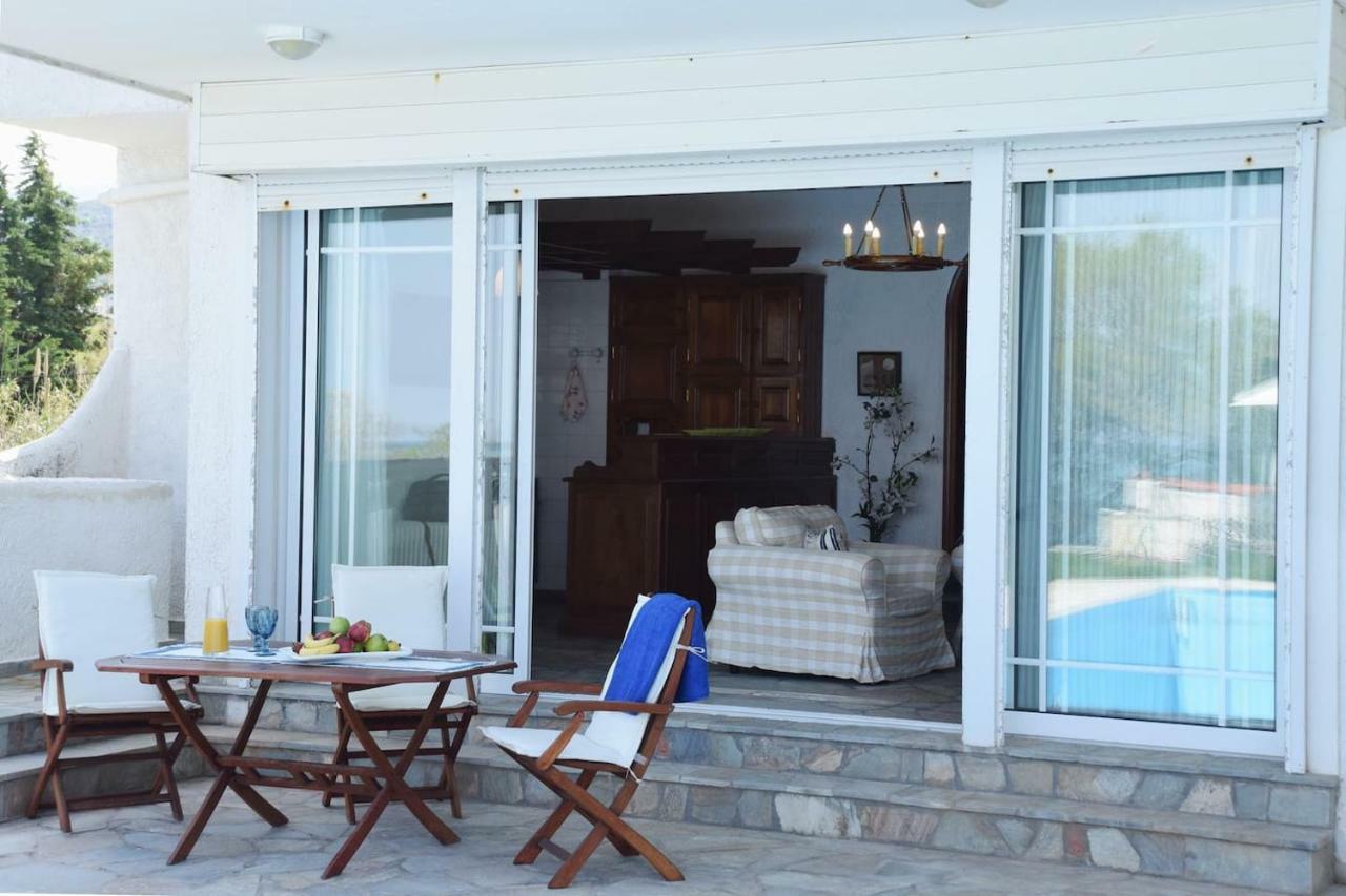 Antorina Beachfront Villas With Private Pools Kamari  Buitenkant foto